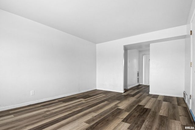 3623 N STERLING Avenue, Peoria, IL 61604