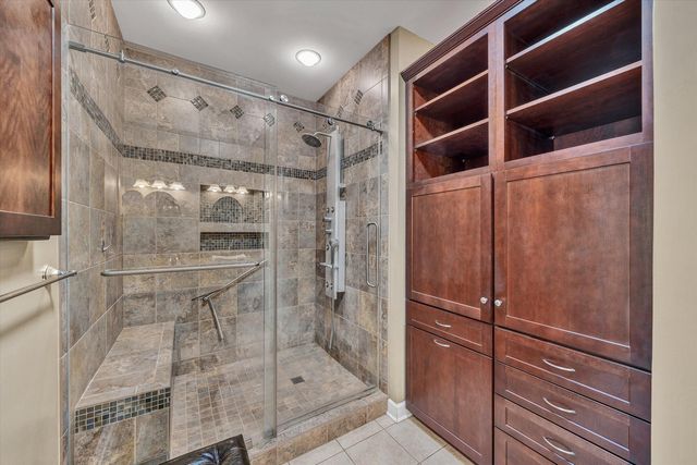 145 Channelview DR, Moneta, VA 24121