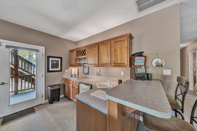 145 Channelview DR, Moneta, VA 24121