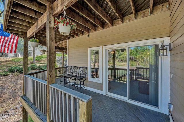 145 Channelview DR, Moneta, VA 24121