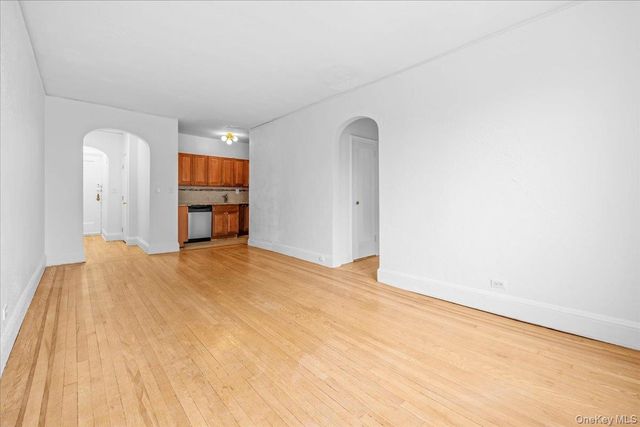 20 William Street 5J, Mount Vernon, NY 10552