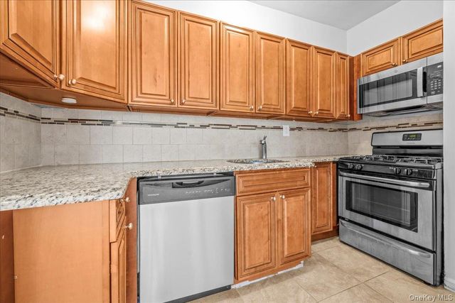 20 William Street 5J, Mount Vernon, NY 10552