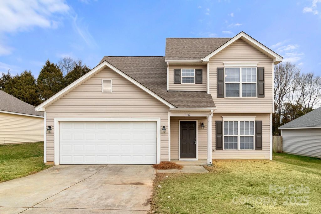 114 Bosburg Drive, Mooresville, NC 28115
