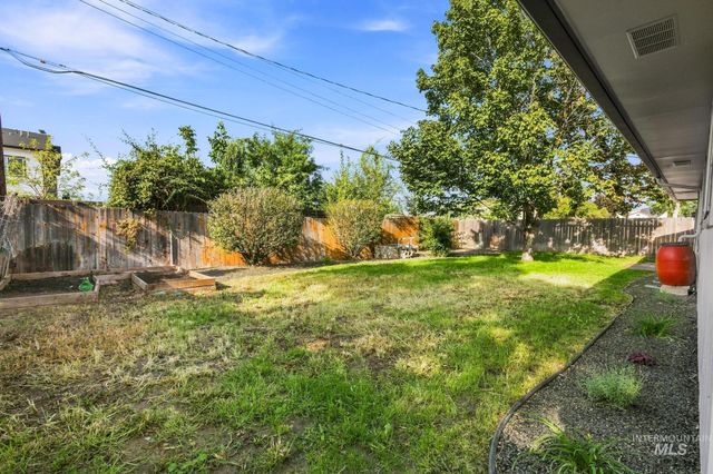 7504 W Colehaven Ave, Boise, ID 83704
