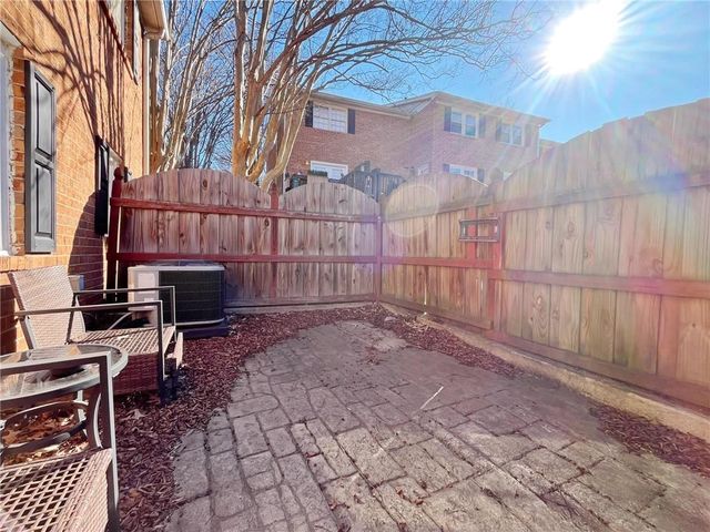 6520 Roswell Road 3, Atlanta, GA 30328