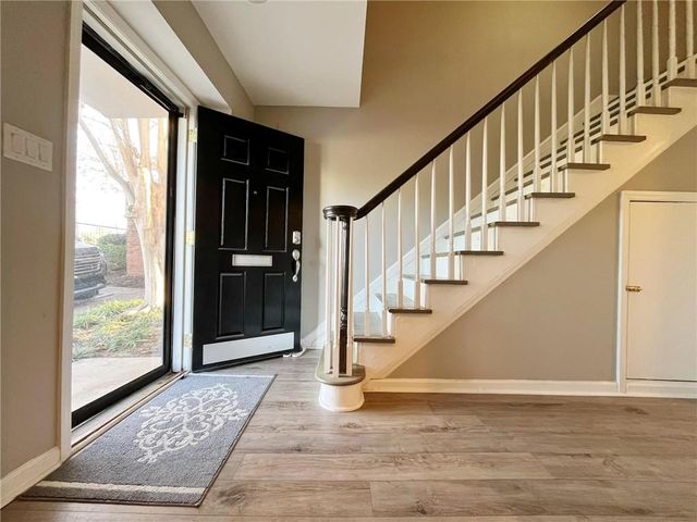 6520 Roswell Road 3, Atlanta, GA 30328