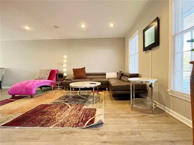 6520 Roswell Road 3, Atlanta, GA 30328