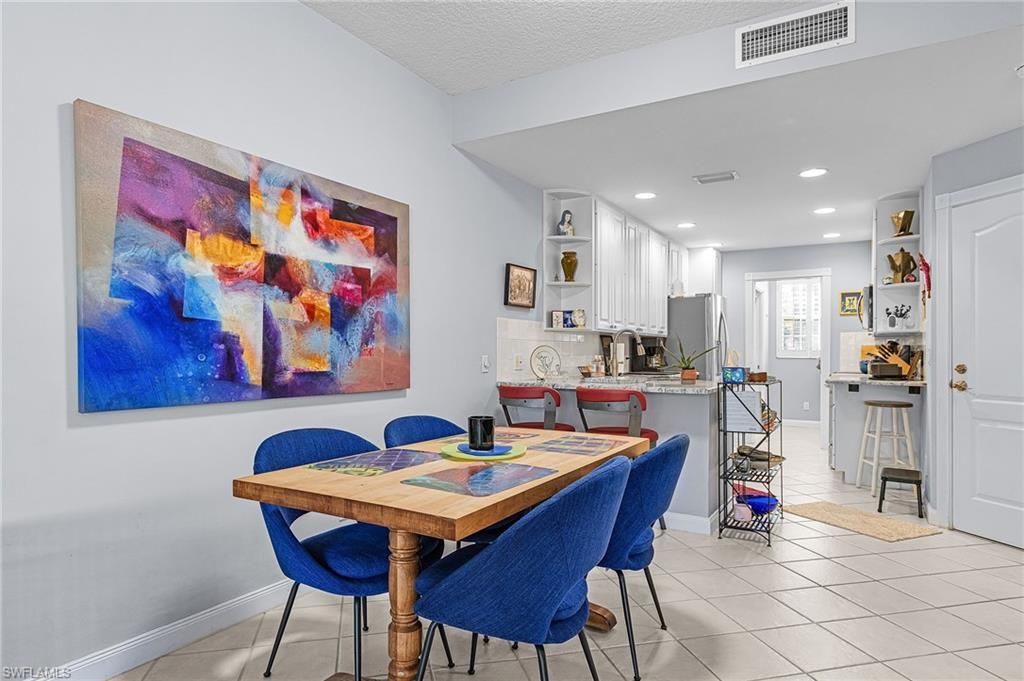 5733 Cove CIR, NAPLES, FL 34119 — photo 5