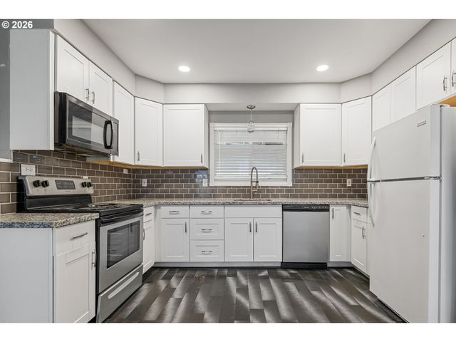 2901 Se 118TH Ave, Portland, OR 97266