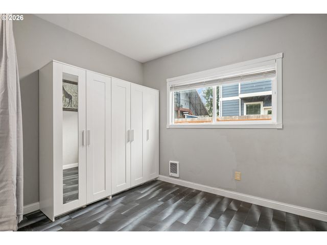 2901 Se 118TH Ave, Portland, OR 97266