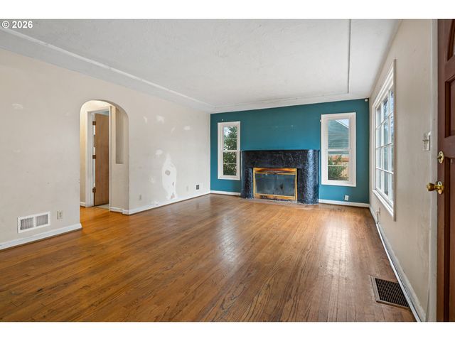 2901 Se 118TH Ave, Portland, OR 97266