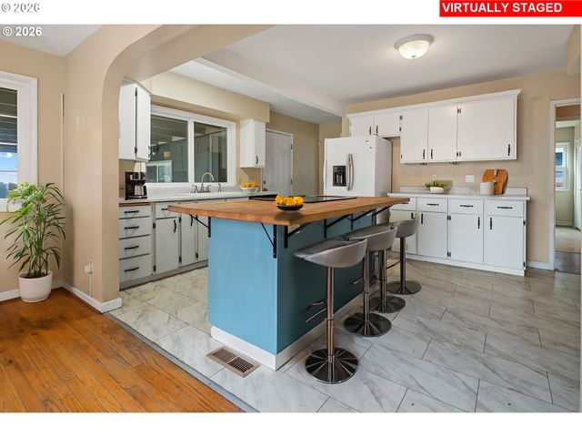 2901 Se 118TH Ave, Portland, OR 97266