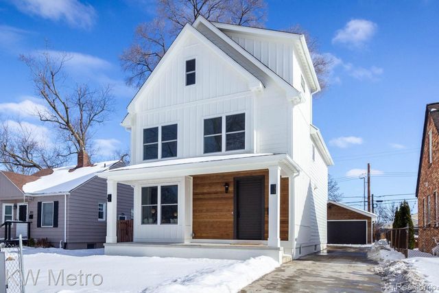 207 S Wilson Avenue, Royal Oak, MI 48067