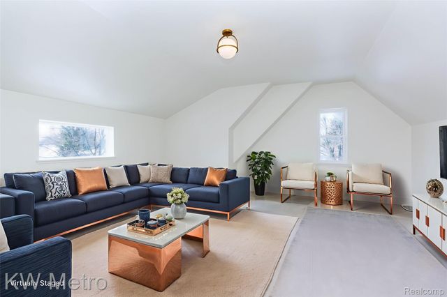 207 S Wilson Avenue, Royal Oak, MI 48067