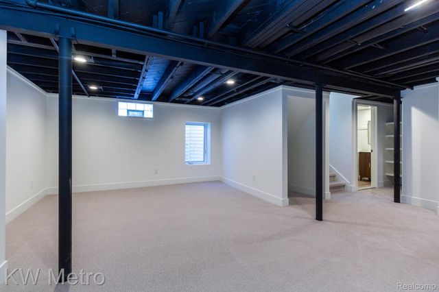 207 S Wilson Avenue, Royal Oak, MI 48067