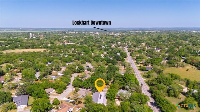105 Schroeder Street, Lockhart, TX 78644