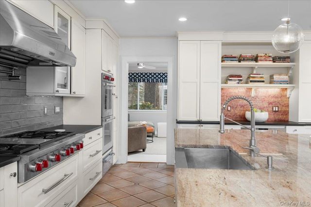 115 Cliff Avenue, Pelham, NY 10803