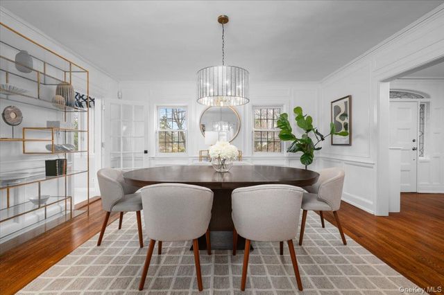 115 Cliff Avenue, Pelham, NY 10803