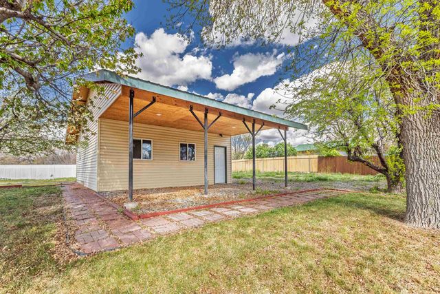 516 Willow Drive, Hotchkiss, CO 81419
