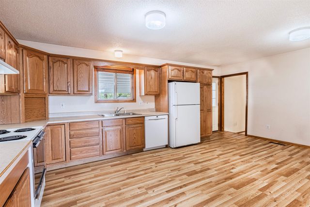 516 Willow Drive, Hotchkiss, CO 81419