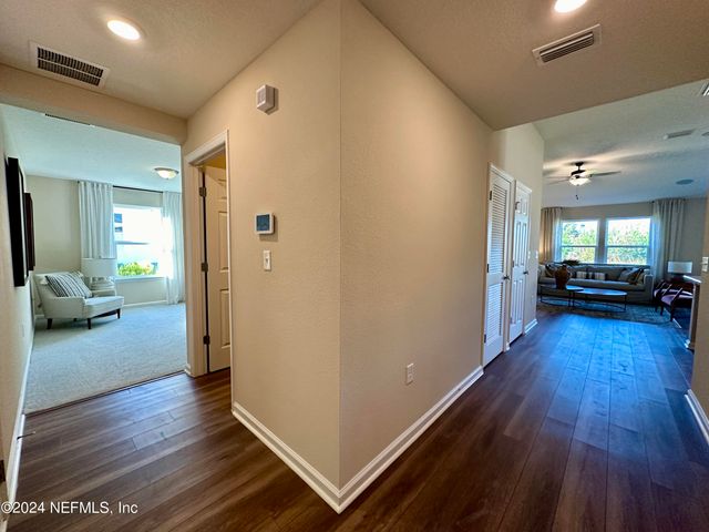12398 GILLESPIE Avenue, Jacksonville, FL 32218