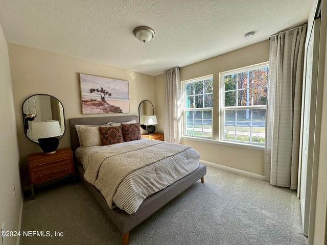 12398 GILLESPIE Avenue, Jacksonville, FL 32218