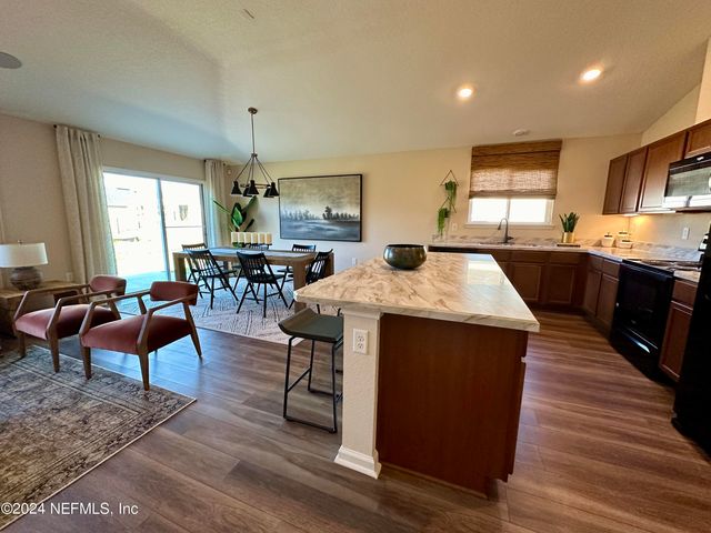 12398 GILLESPIE Avenue, Jacksonville, FL 32218
