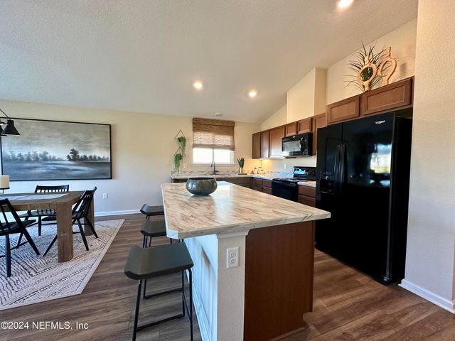 12398 GILLESPIE Avenue, Jacksonville, FL 32218