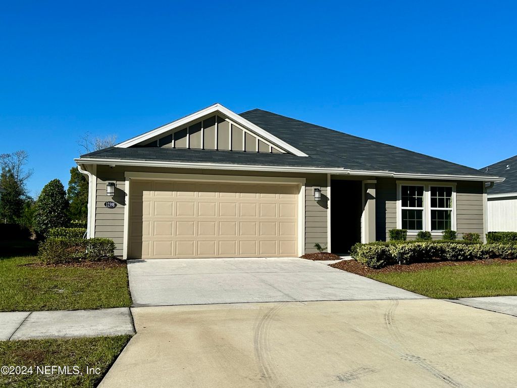 12398 GILLESPIE Avenue, Jacksonville, FL 32218