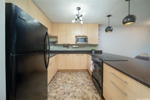 92-751 Makakilo Drive 45, Kapolei, HI 96707