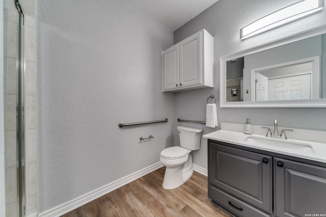 20 Tapatio Dr E Unit 101, Boerne, TX 78006