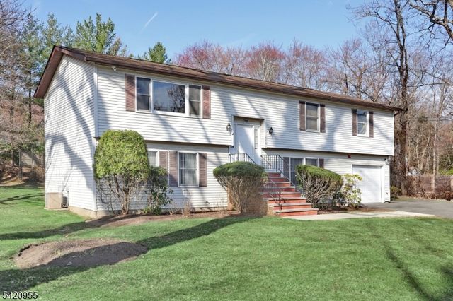 116 Hillside Ave, Midland Park Boro, NJ 07432