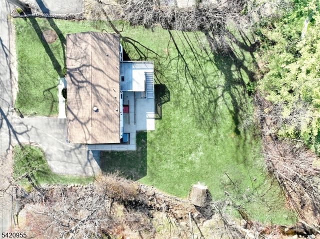 116 Hillside Ave, Midland Park Boro, NJ 07432