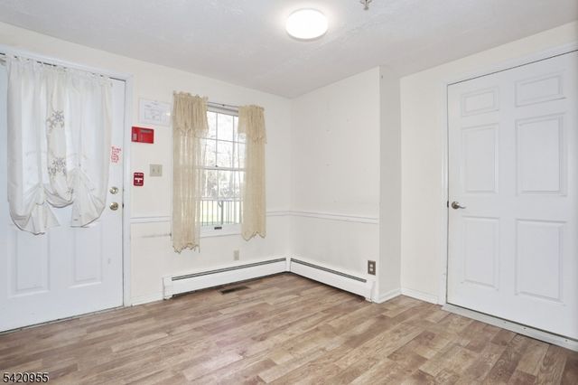 116 Hillside Ave, Midland Park Boro, NJ 07432