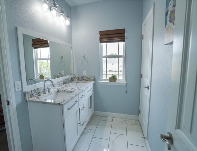 5513 Longcrest Drive, Garland, TX 75043