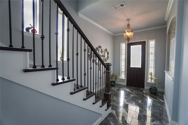 5513 Longcrest Drive, Garland, TX 75043