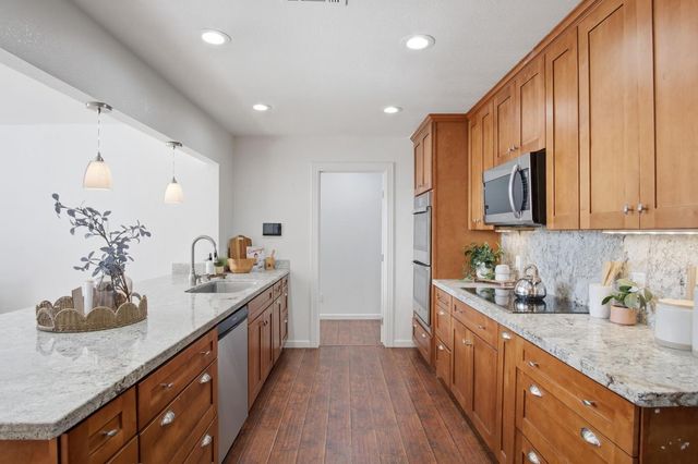 3010 Lester Rd, Denair, CA 95316