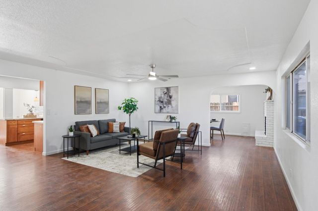 3010 Lester Rd, Denair, CA 95316