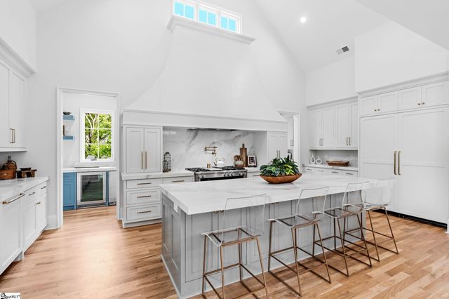 201 Rockwood Drive, Greenville, SC 29605