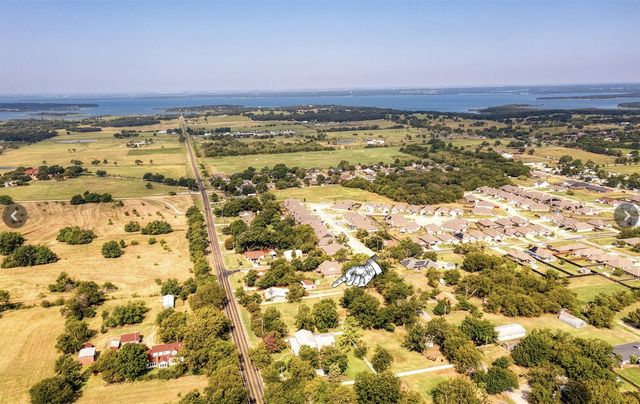 515 Eddleman Street, Pilot Point, TX 76258