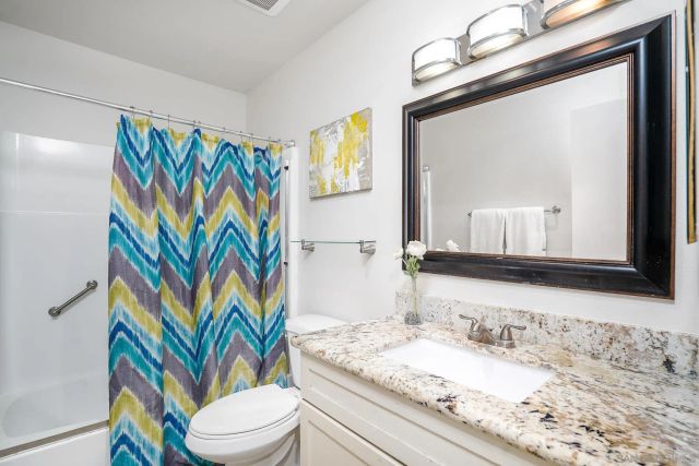 6069 Rancho Mission Rd 201, San Diego, CA 92108