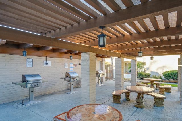 6069 Rancho Mission Rd 201, San Diego, CA 92108