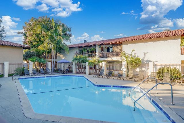 6069 Rancho Mission Rd 201, San Diego, CA 92108