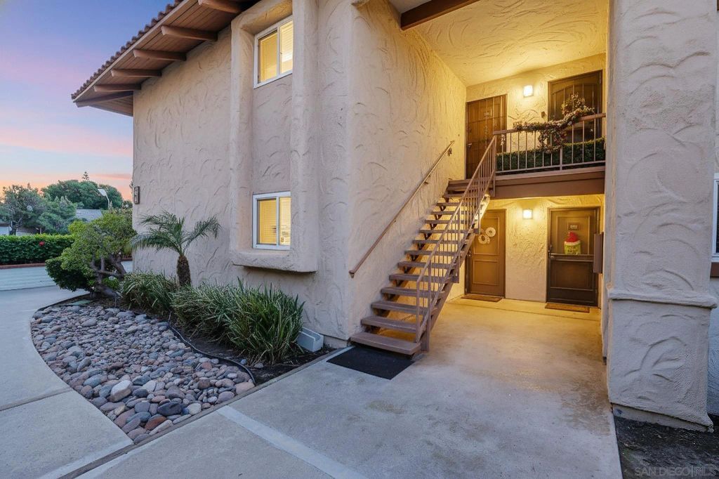 6069 Rancho Mission Rd 201, San Diego, CA 92108