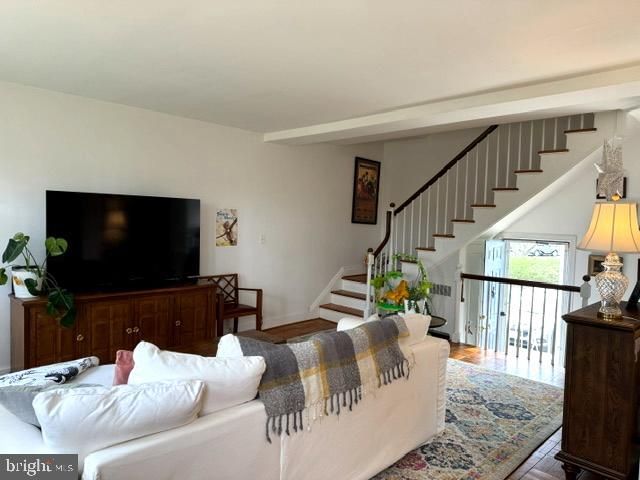 3623 GREENWAY PL, Alexandria, VA 22302