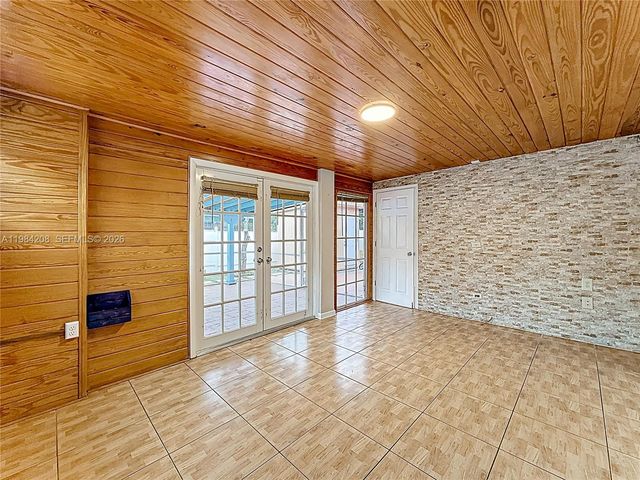 1163 NW 134th Pl, Miami, FL 33182