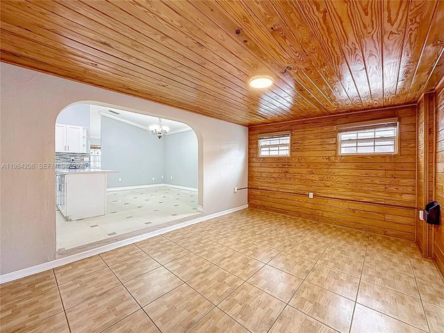 1163 NW 134th Pl, Miami, FL 33182