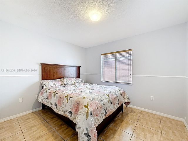 1163 NW 134th Pl, Miami, FL 33182