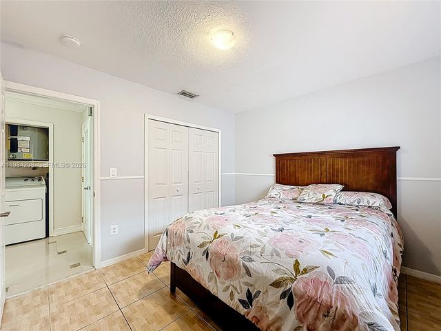 1163 NW 134th Pl, Miami, FL 33182