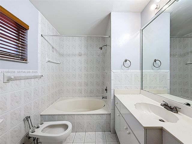 1163 NW 134th Pl, Miami, FL 33182